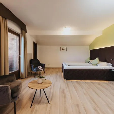 Hotel Restaurant Alber Voran
